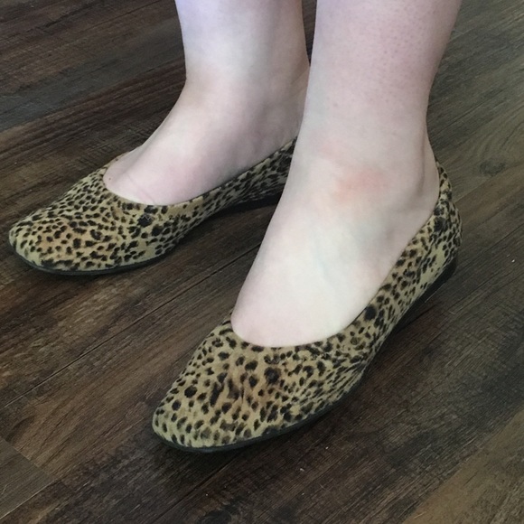 Donald J Pliner Leopard Square Toe Ballet Flats! - Picture 8 of 10